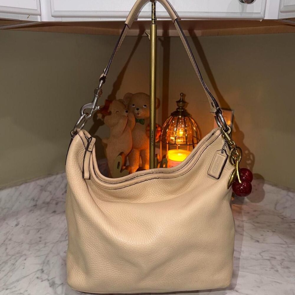 Coach Women's Tan and Cream Bag
